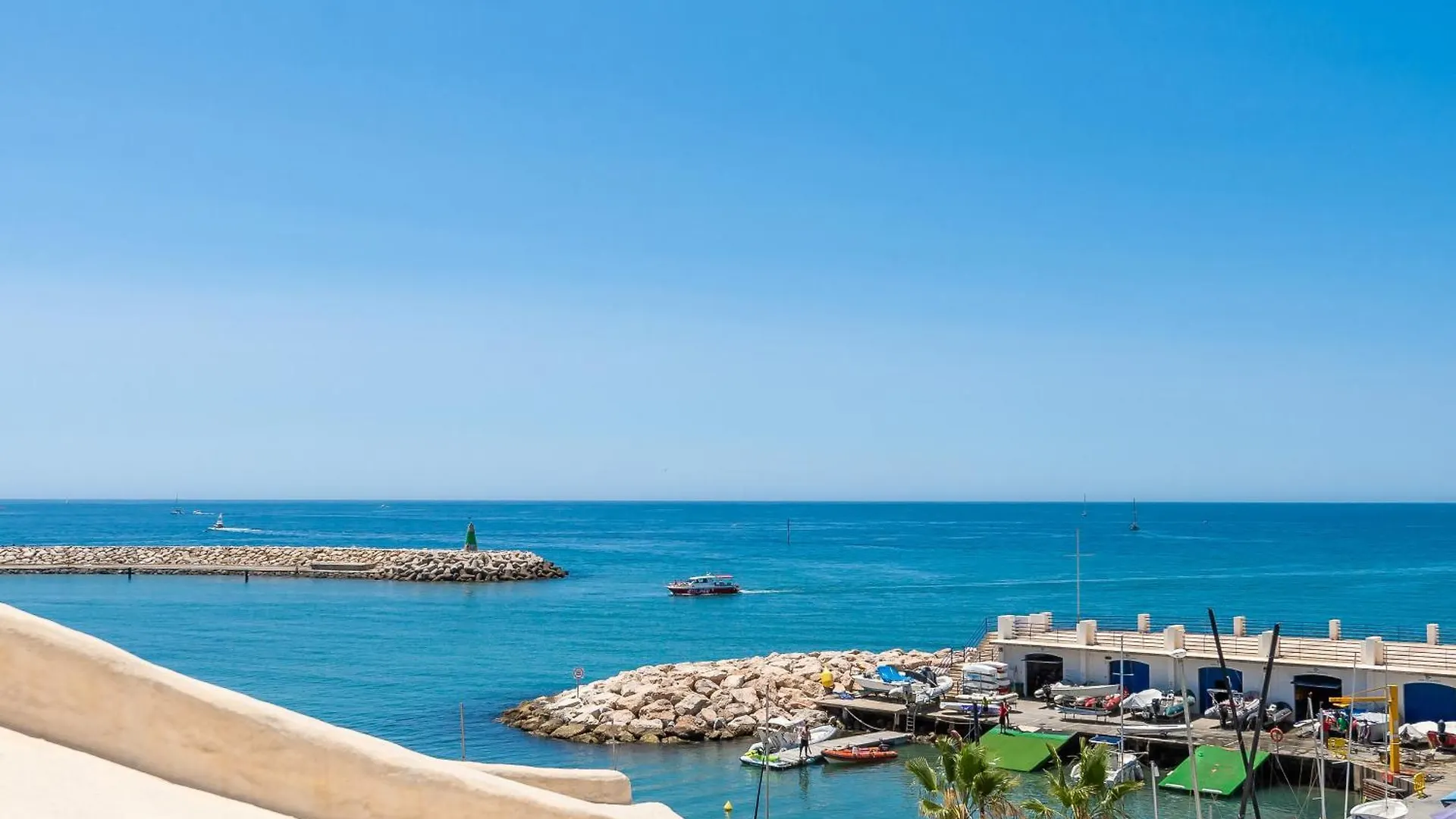 Apartment Vb Madeira 1Bdr With Rooftop Swimming Pool Benalmadena